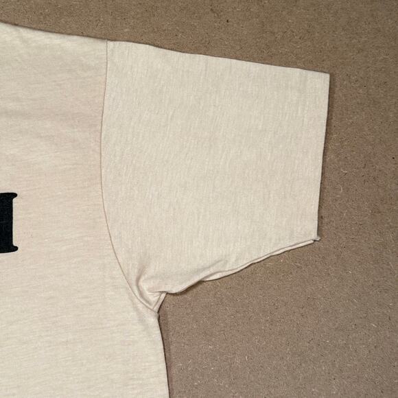 Vintage 1982 MASH 4077th Goin Home T Shirt U.S. Army Graphic Tee Tan Size S - Picture 6 of 8